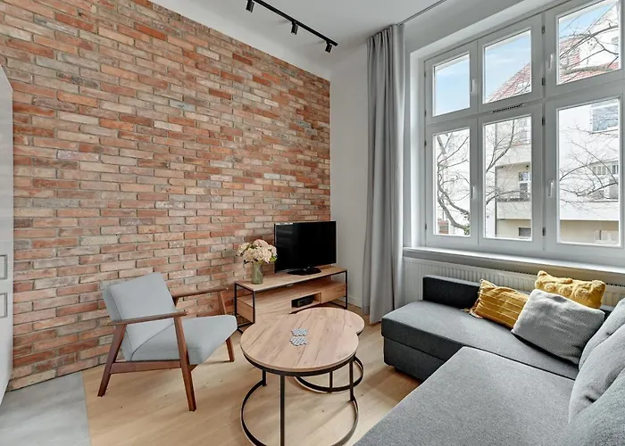 Grand Apartments - Two Bedroom, 6 Person City Center Apartment